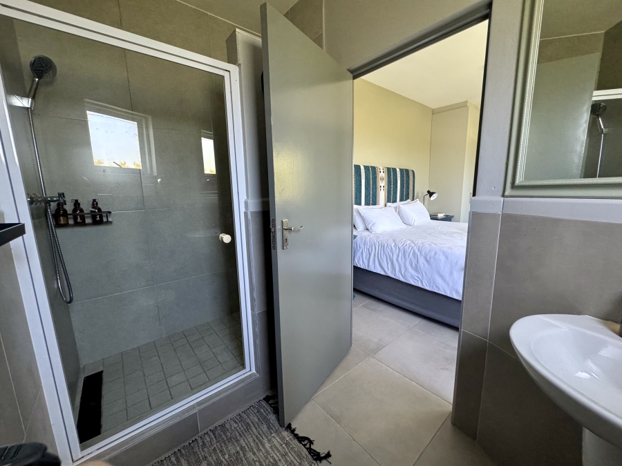 To Let 1 Bedroom Property for Rent in Burgundy Estate Western Cape